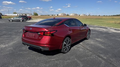 Used 2020 Nissan Altima 2.5 SR w/ Premium Package image 7