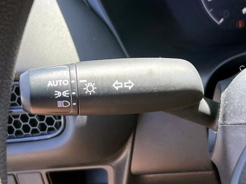 Certified 2023 Honda HR-V LX image 18
