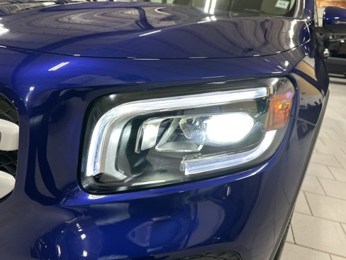 Certified 2022 Mercedes-Benz GLB 250 4MATIC image 10