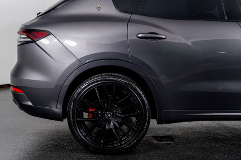 Used 2022 Maserati Levante GT image 8
