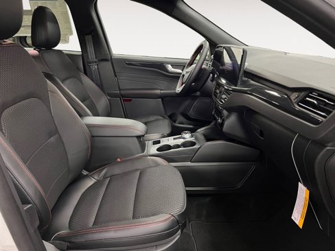 New 2025 Ford Escape ST-Line w/ Tech Pack #1 image 19