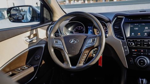 Used 2017 Hyundai Santa Fe Sport image 16