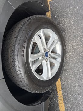 Used 2020 Ford Edge SEL image 27