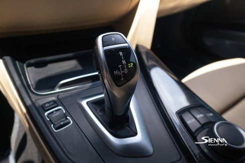 Used 2018 BMW 330i Sedan image 29