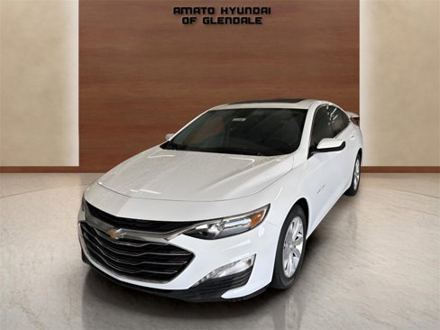 Used 2024 Chevrolet Malibu LT image 1