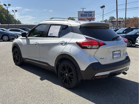 Used 2020 Nissan Kicks SR w/ Exterior Package image 6