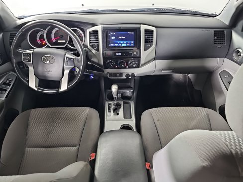 Used 2012 Toyota Tacoma PreRunner image 13