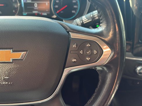 Used 2018 Chevrolet Traverse LT image 17