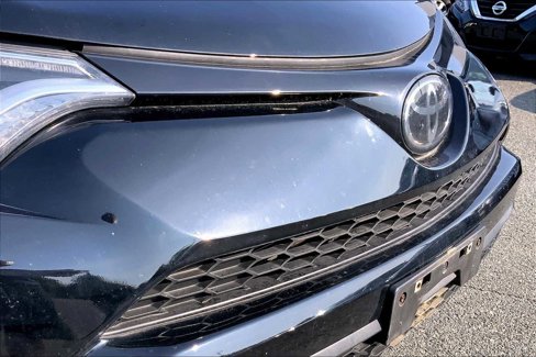 Used 2018 Toyota RAV4 SE image 29
