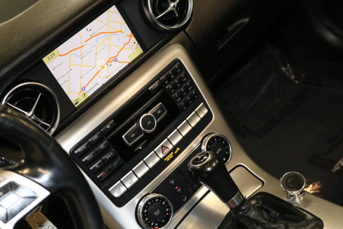 Used 2012 Mercedes-Benz SLK 350 image 27