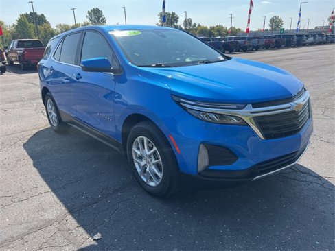 Used 2024 Chevrolet Equinox LT image 2
