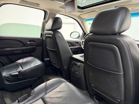 Used 2012 GMC Yukon Denali image 18
