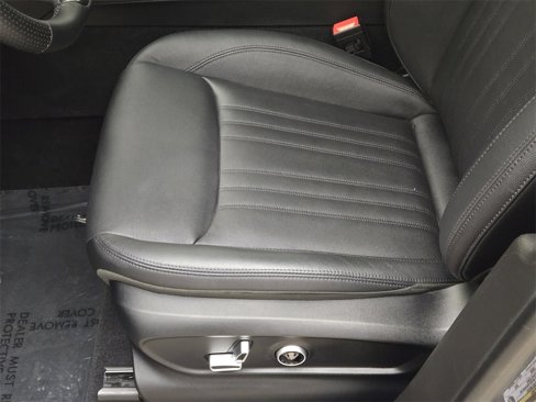 Used 2024 Maserati Grecale GT image 32