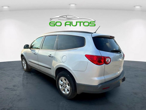 Used 2012 Chevrolet Traverse LS image 5