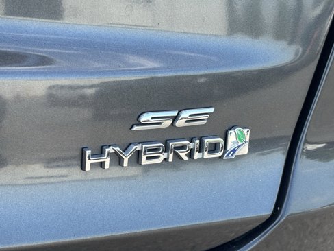 Used 2019 Ford Fusion SE image 3