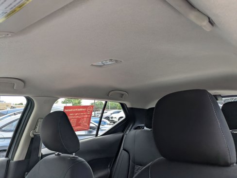 Certified 2023 Nissan Kicks SV image 17