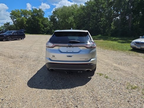 Used 2018 Ford Edge Titanium w/ Technology Package image 5