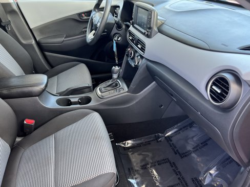 Used 2020 Hyundai Kona SE image 23