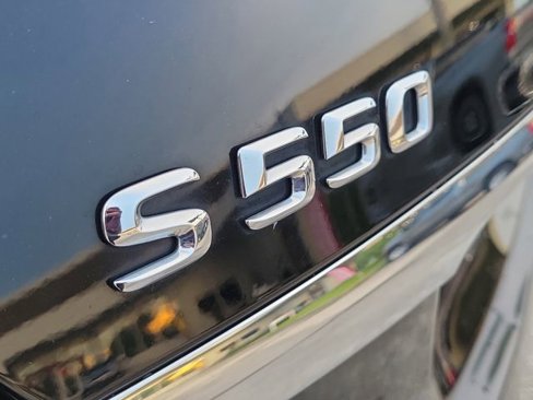 Used 2015 Mercedes-Benz S 550 Sedan image 10
