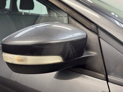 Used 2017 Ford Focus SE image 35