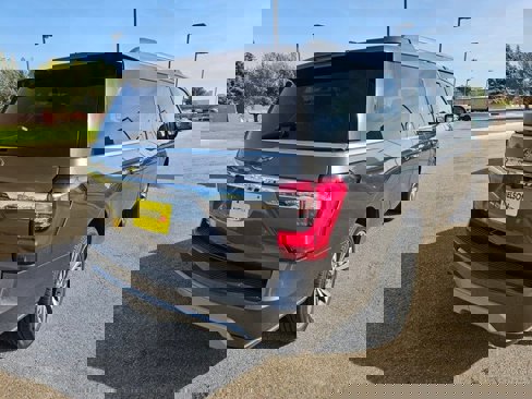 Used 2021 Ford Expedition Max Limited image 7
