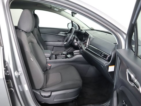 Used 2024 Kia Sportage LX image 20