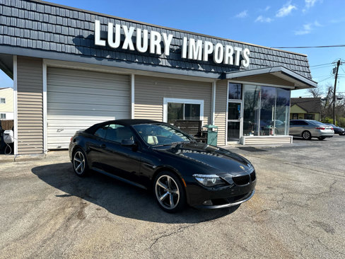 Used 2008 BMW 650i Convertible w/ Sport Pkg image 2