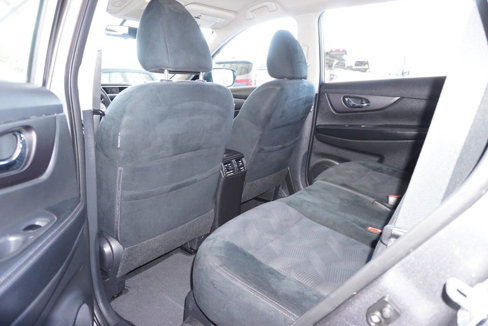 Used 2016 Nissan Rogue S image 16