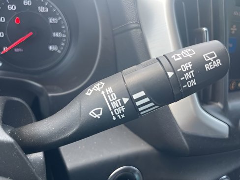Used 2023 GMC Terrain SLT image 20