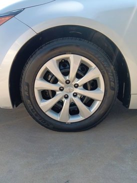 Used 2024 Toyota Corolla LE image 23