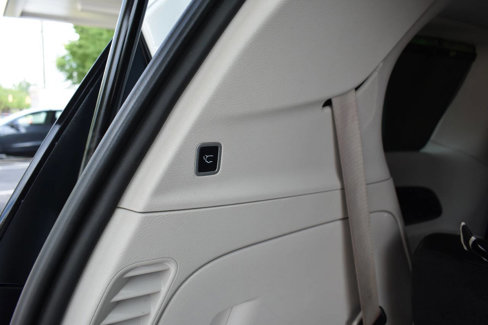 Used 2020 Chrysler Pacifica Touring-L image 12