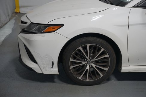 Used 2020 Toyota Camry SE image 5