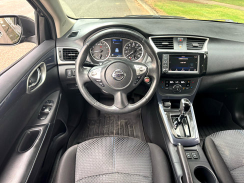 Used 2019 Nissan Sentra SR image 16