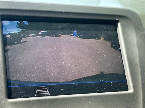 Used 2021 Chevrolet Equinox LT image 28