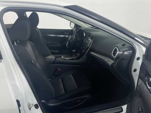 Certified 2018 Nissan Maxima 3.5 S image 25