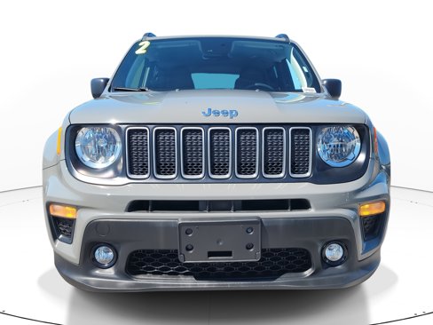 Used 2022 Jeep Renegade Latitude w/ Convenience Group image 2