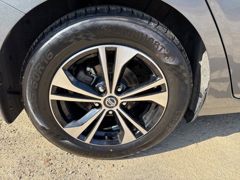 Used 2022 Nissan Sentra SV image 10