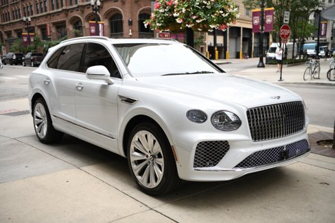 Used 2024 Bentley Bentayga image 3