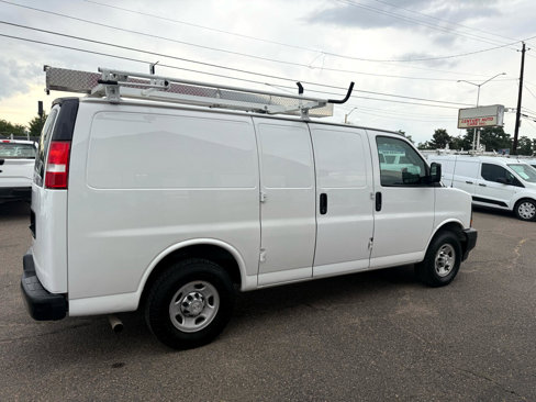 Used 2017 Chevrolet Express 2500 image 10