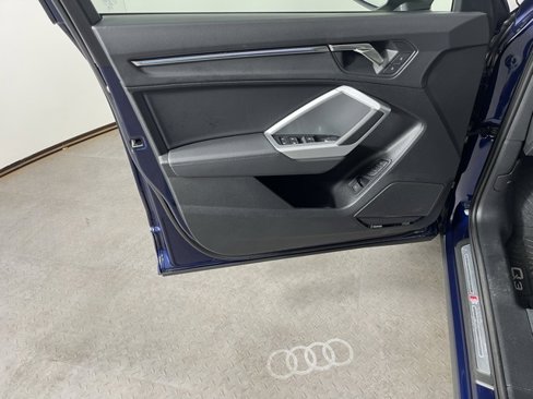 Certified 2025 Audi Q3 2.0T Premium Plus w/ Premium Plus Package image 18