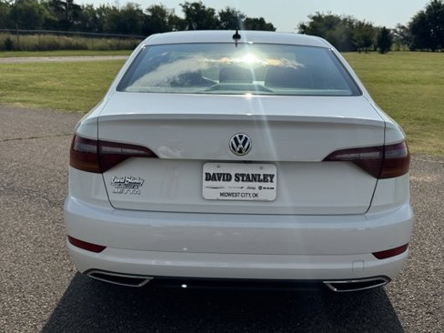 Used 2019 Volkswagen Jetta R-Line image 5