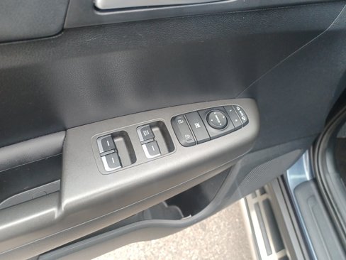 Used 2022 Kia Sportage LX w/ LX FWD Value Edition Package image 9