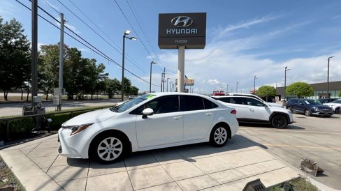 Used 2022 Toyota Corolla LE image 6