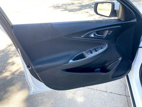 Used 2024 Chevrolet Malibu LT image 21