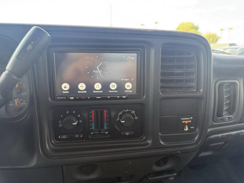 Used 2005 Chevrolet Silverado 2500 W/T image 22