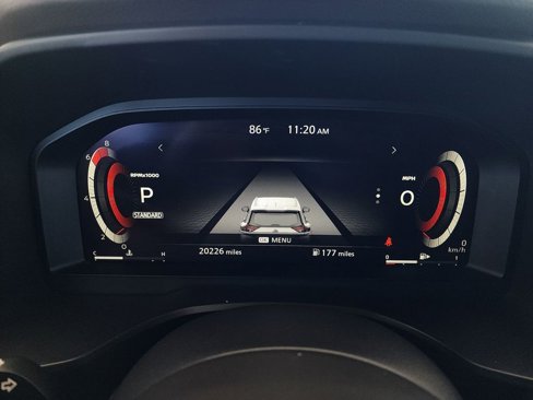 Used 2022 Nissan Rogue Platinum w/ Head-Up Display Package image 12