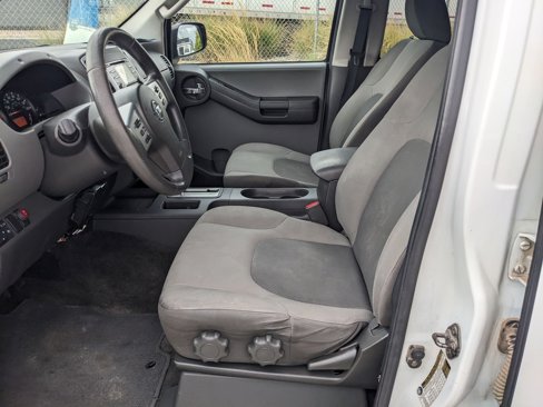 Used 2014 Nissan Xterra S image 15