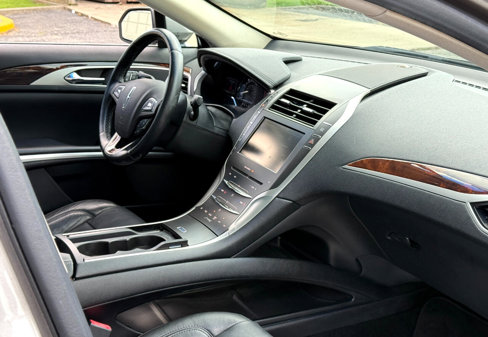 Used 2016 Lincoln MKZ Hybrid w/ Equipment Group 600A Reserve image 24