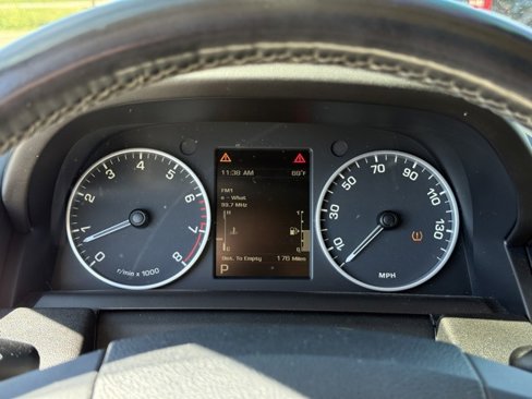 Used 2012 Land Rover Range Rover Sport HSE image 17