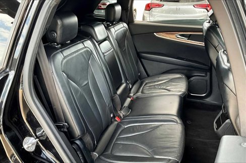 Used 2016 Lincoln MKX Reserve w/ Technology Package image 18